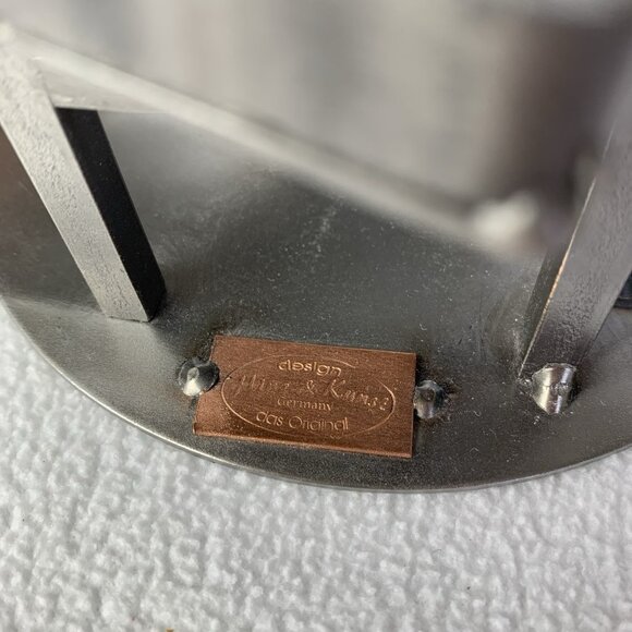 Hinz And Kunst Attorney Nuts and Bolts Metal Art Sculpture Business Card Holder - Picture 8 of 9